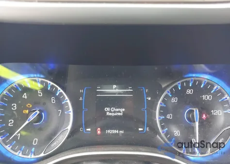 2018 Chrysler Pacifica Touring L from USA, damaged, VIN 2C4RC1BG0JR142225